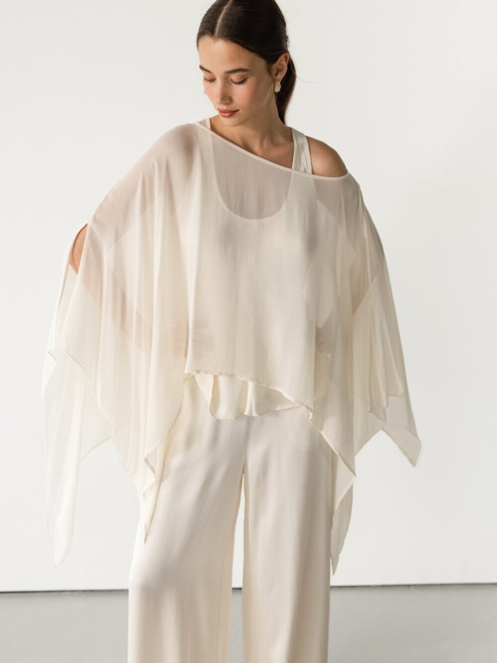 Cream Sheer Shawl - JAKI Emberly Lightweight Poncho Ivory S/M NWT Sheer Cape Top